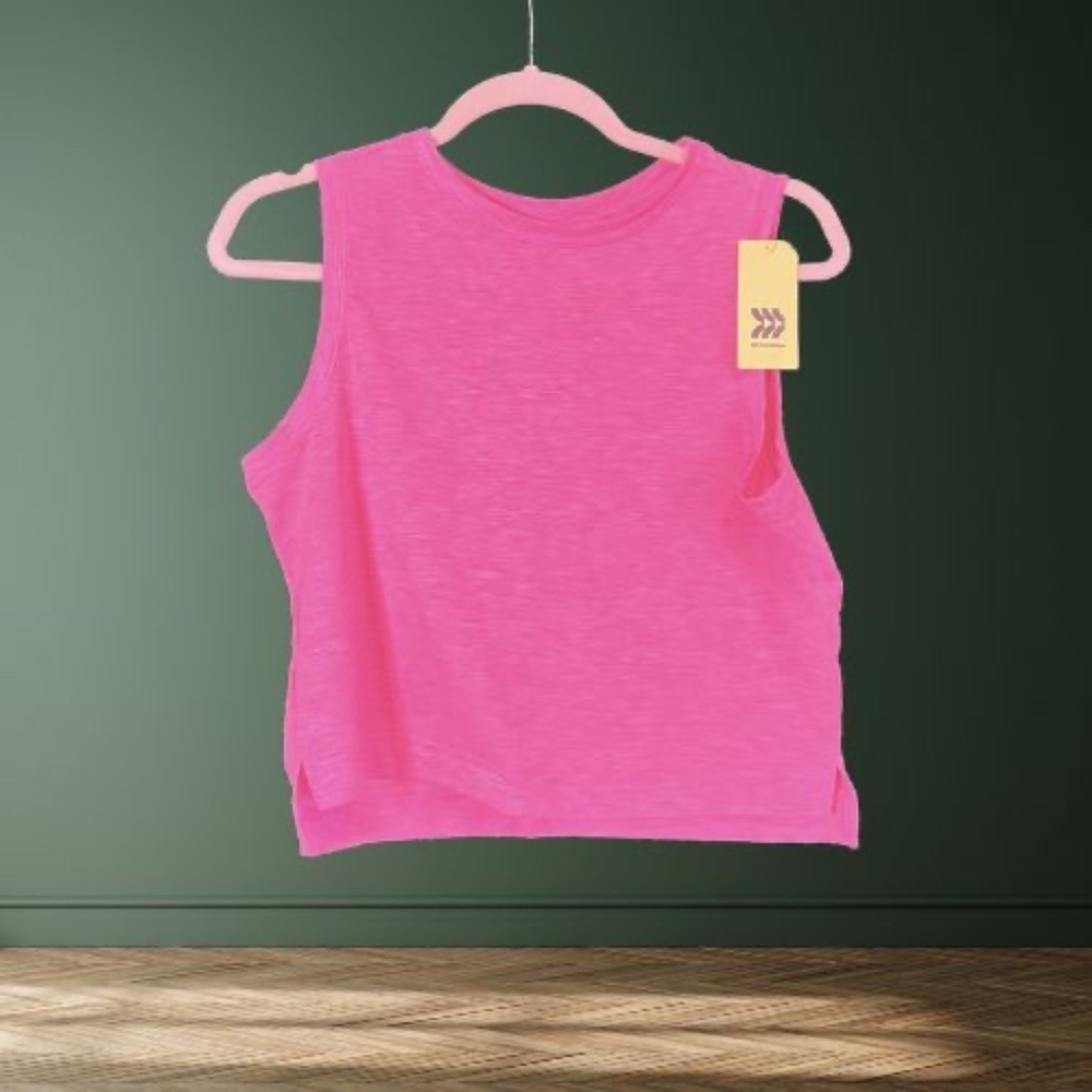 NWT Pink Sleeveless Tank Top – Size Small